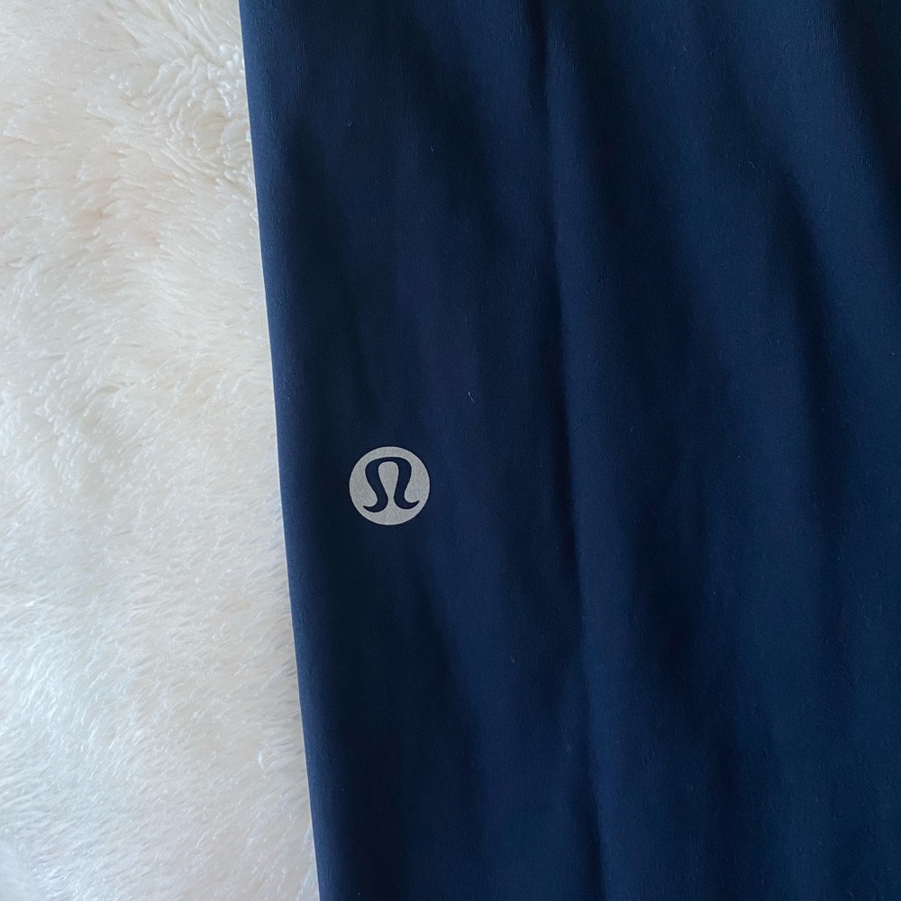 Lululemon Fast and Free High Rise navy leggings
